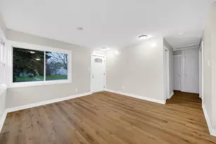 7608 Catalpa Ave, Hammond, IN 46324 - Photo 6