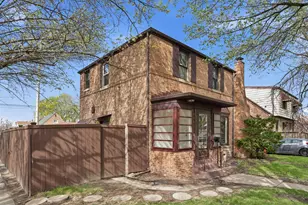 921 173rd St, Hammond, IN 46324 - Photo 2