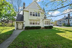 324 S Main St, Crown Point, IN 46307 - Photo 2