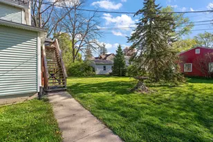 324 S Main St, Crown Point, IN 46307 - Photo 4