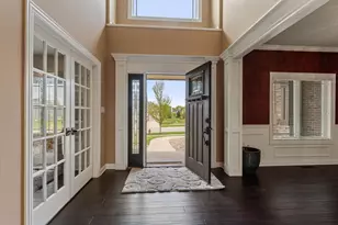 13560 Limerick Dr, Saint John, IN 46373 - Photo 4