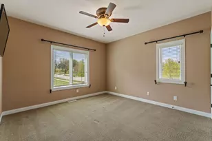 13560 Limerick Dr, Saint John, IN 46373 - Photo 22