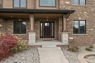 13560 Limerick Dr, Saint John, IN 46373 - Photo 4