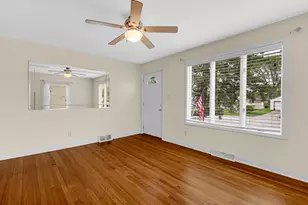 214 N Jay St, Griffith, IN 46319 - Photo 10