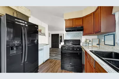 3415 W 47th Avenue, Gary, IN 46408 - Photo 14