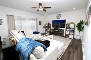 11555 Newton St, Crown Point, IN 46307 - Photo 22