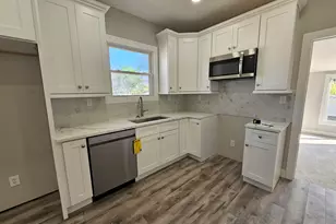 970 Murray St, Hammond, IN 46320 - Photo 10