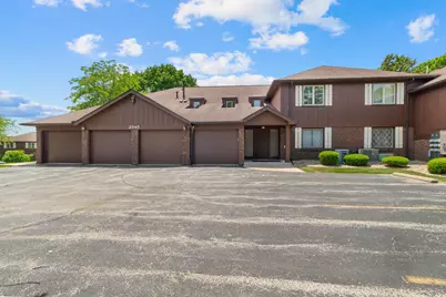 2545 E Lakeshore Drive #A71, Crown Point, IN 46307 - Photo 2