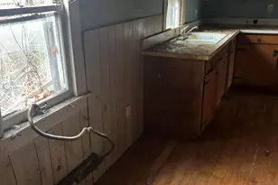 2928 Woodrow Ave, Michigan City, IN 46360 - Photo 12