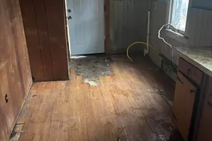 2928 Woodrow Ave, Michigan City, IN 46360 - Photo 14