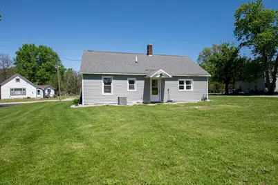 207 Arlington Avenue, North Judson, IN 46366 - Photo 2