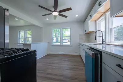 207 Arlington Avenue, North Judson, IN 46366 - Photo 4