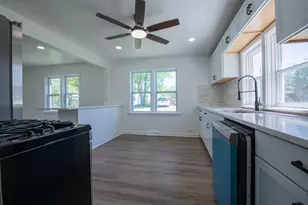 207 Arlington Ave, North Judson, IN 46366 - Photo 4