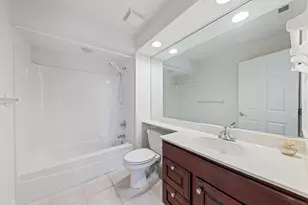 2629 Georgetowne Dr, Highland, IN 46322 - Photo 10