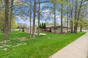 1242 Griffin Lake Ave, Chesterton, IN 46304 - Photo 24