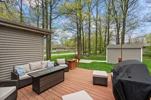 1242 Griffin Lake Ave, Chesterton, IN 46304 - Photo 22