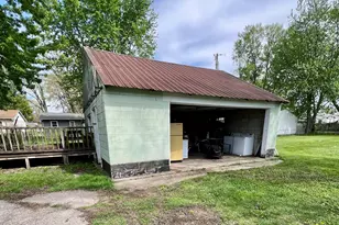 1745 E 24th Ave, Lake Station, IN 46405 - Photo 10