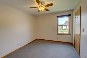 3602 Timberbridge Dr, Valparaiso, IN 46383 - Photo 20