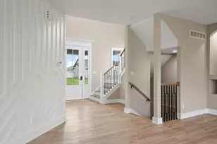 9430 Iris Dr, Saint John, IN 46373 - Photo 32