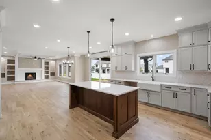 9430 Iris Dr, Saint John, IN 46373 - Photo 24
