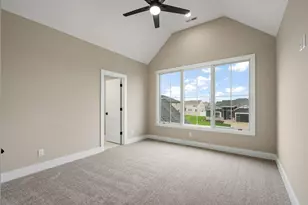 9430 Iris Dr, Saint John, IN 46373 - Photo 32