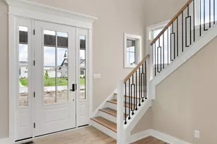 9430 Iris Dr, Saint John, IN 46373 - Photo 6