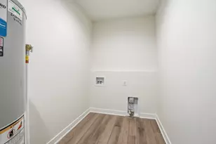 508 W Beaver St, Morocco, IN 47963 - Photo 32