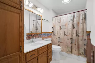 2391 Jacqueline St, Portage, IN 46368 - Photo 14
