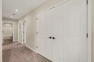 6839 Missouri Ave, Hammond, IN 46323 - Photo 16