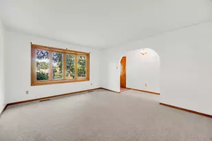 3009 Kimberly St, Portage, IN 46368 - Photo 4