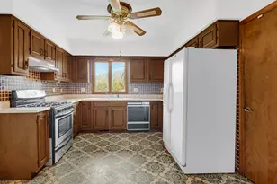 3009 Kimberly St, Portage, IN 46368 - Photo 10