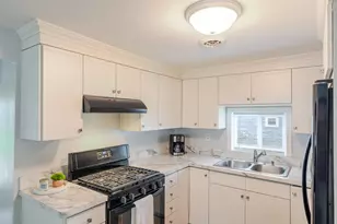 5227 Bell Ave, Portage, IN 46368 - Photo 10