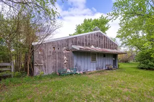 9300 W 1100 N, Demotte, IN 46310 - Photo 16
