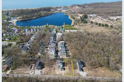 820 Washington Park Blvd, Michigan City, IN 46360 - Photo 1