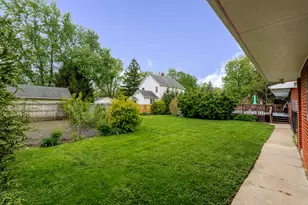 401 S 15th St, Chesterton, IN 46304 - Photo 34