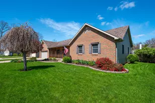 6818 Trailside Ave, Portage, IN 46368 - Photo 2
