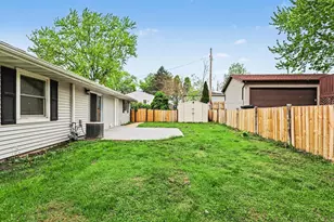 7080 Sherwood Ave, Portage, IN 46368 - Photo 14