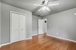 7080 Sherwood Ave, Portage, IN 46368 - Photo 8