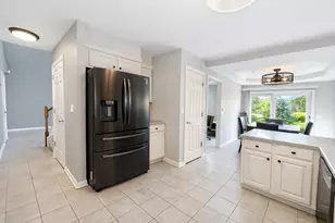 1717 Apple Blossom Dr, Munster, IN 46321 - Photo 18