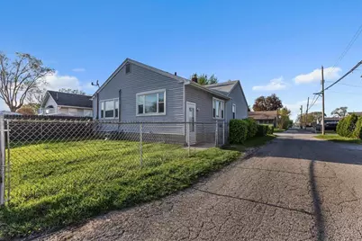 2736 Ross Street, Highland, IN 46322 - Photo 2