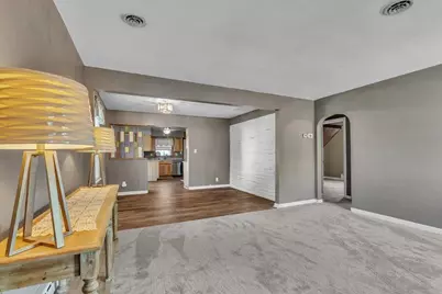 2736 Ross Street, Highland, IN 46322 - Photo 6