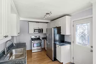 4122 Breckenridge Ave, Michigan City, IN 46360 - Photo 12