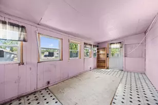 1804 Burlington Beach Rd, Valparaiso, IN 46383 - Photo 18