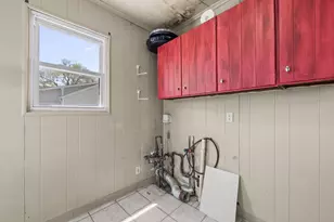 1804 Burlington Beach Rd, Valparaiso, IN 46383 - Photo 14