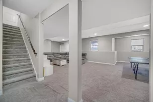 853 E Shakespeare Dr, Valparaiso, IN 46383 - Photo 26