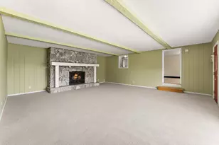 1047 State St, Hobart, IN 46342 - Photo 8
