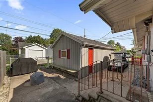 1047 State St, Hobart, IN 46342 - Photo 18