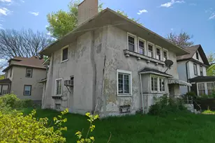 701 Tyler St, Gary, IN 46402 - Photo 2