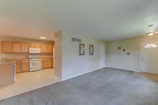 307 Deertrail Ln, Schererville, IN 46375 - Photo 10