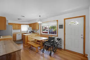 138 N Rd, Schererville, IN 46375 - Photo 8